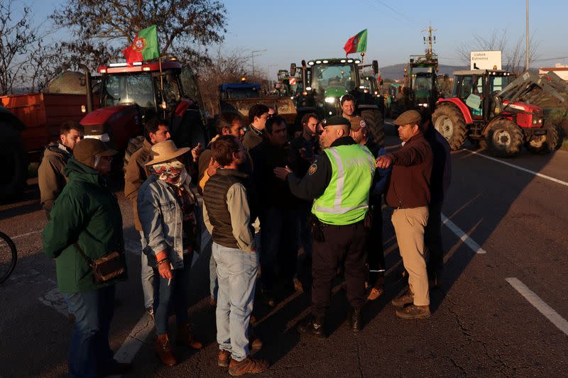 Portugal farmers protest
