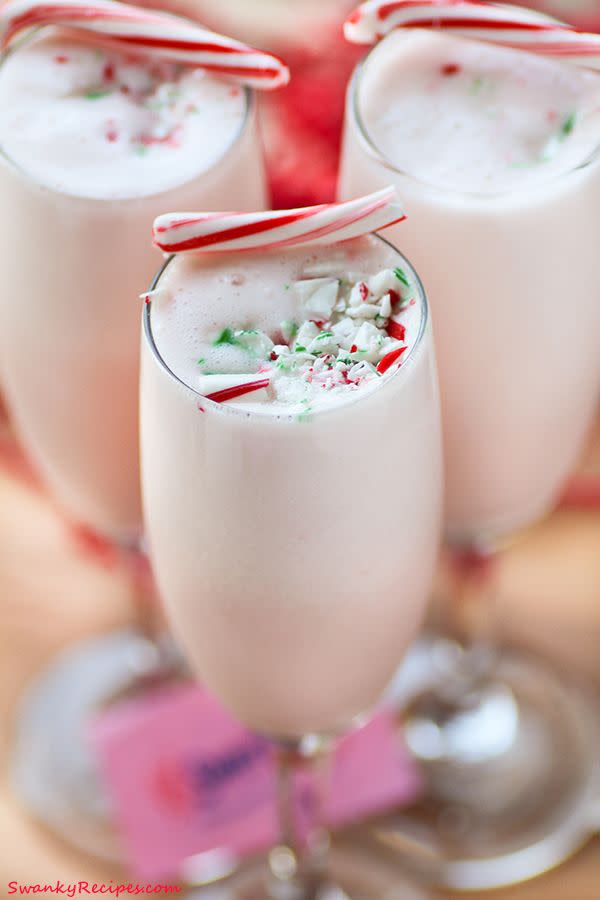 Peppermint Eggnog Punch