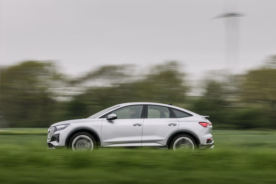 Das SUV-Coupé Sportback bietet Dank der besseren Aerodynamik mehr Reichweite.