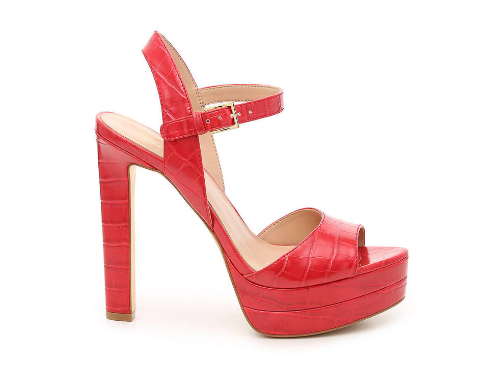 jennifer lopez x dsw, norela platform sandal, red platform sandal