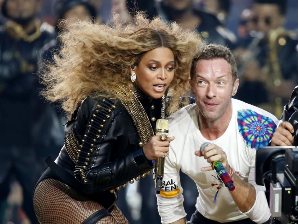 <div class="inline-image__caption"><p>Beyonce and Chris Martin of Coldplay perform during the half-time show at the NFL's Super Bowl 50 between the Carolina Panthers and the Denver Broncos in Santa Clara, California February 7, 2016.</p></div> <div class="inline-image__credit">Lucy Nicholson/Reuters</div>