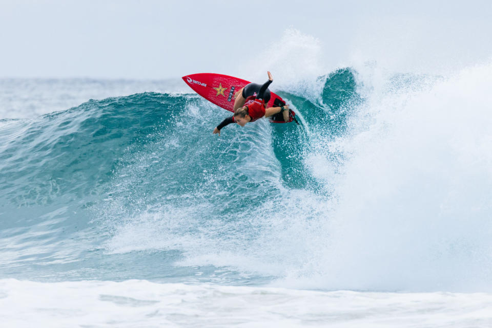 <em>Talk about taking advantage. Somehow Alyssa Spencer rode only five waves in two heats to make it to the quarterfinals, where she lost to Sally Fitzgibbons. Photo: Cait Miers</em>