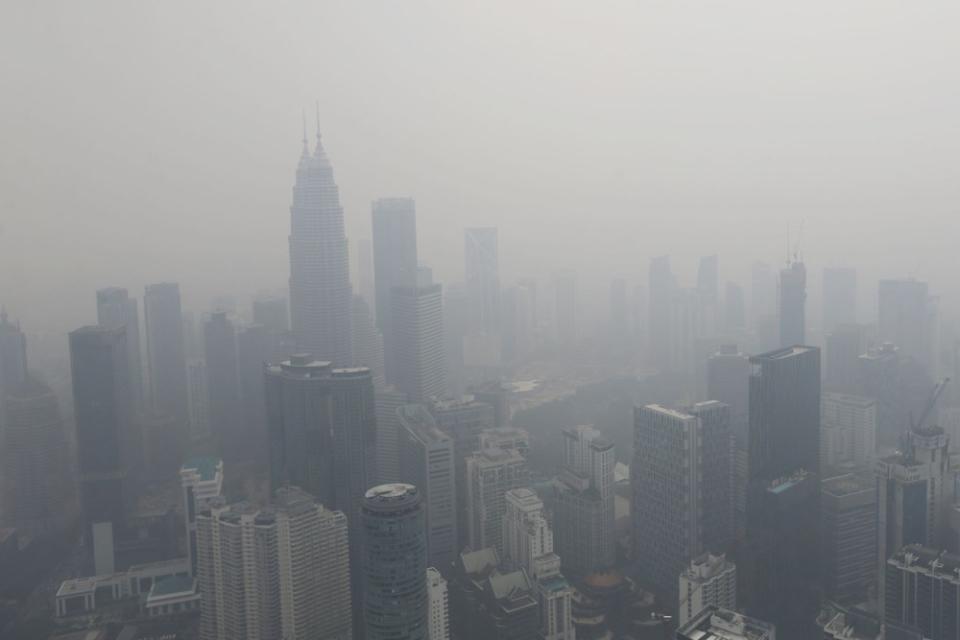 A thick blanket of haze shrouds Kuala Lumpur September 10, 2019. — Picture by Ahmad Zamzahuri