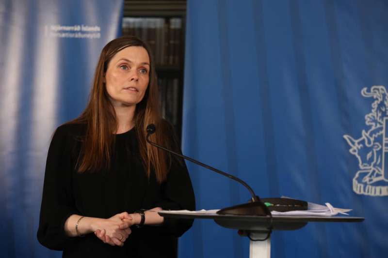 冰島總理雅各多蒂爾認為放寬檢疫豁免，是讓社會恢復日常生活的重要步驟。（取自Katrín Jakobsdóttir臉書）