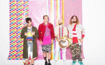 <p>Los músicos de Wavves tomaron una posición en julio, lanzando una lista a través de Twitter de los asistentes que no son bienvenidos en sus conciertos. El grupo incluía a partidarios de Donald Trump, debido a que esa gente, a la luz de la muerte de Philando Castile y Alton Sterling, “nunca dicen o apoyan #alllivesmatter (Todas las vidas importan) . </p>