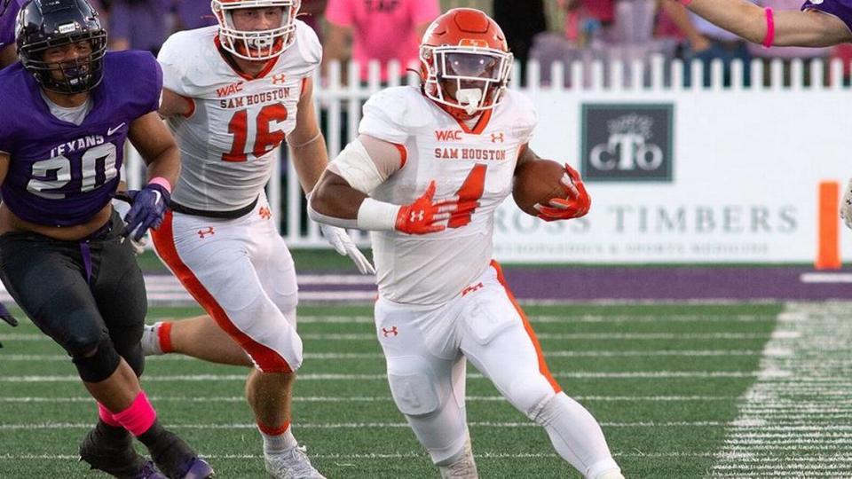 Transfer Ramon Jefferson, who signed with Kentucky on Tuesday, rushed for 1,155 yards on 173 carries, averaging 6.7 yards per attempt for FCS powerhouse Sam Houston State last season.