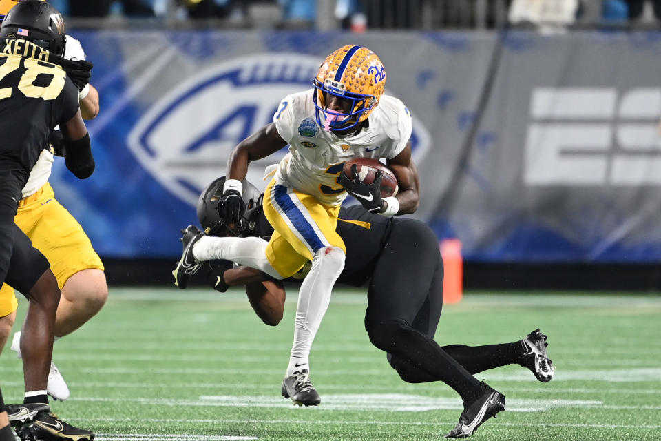 Dec 4, 2021; Charlotte, NC. Mandatory Credit: Bob Donnan-USA TODAY Sports