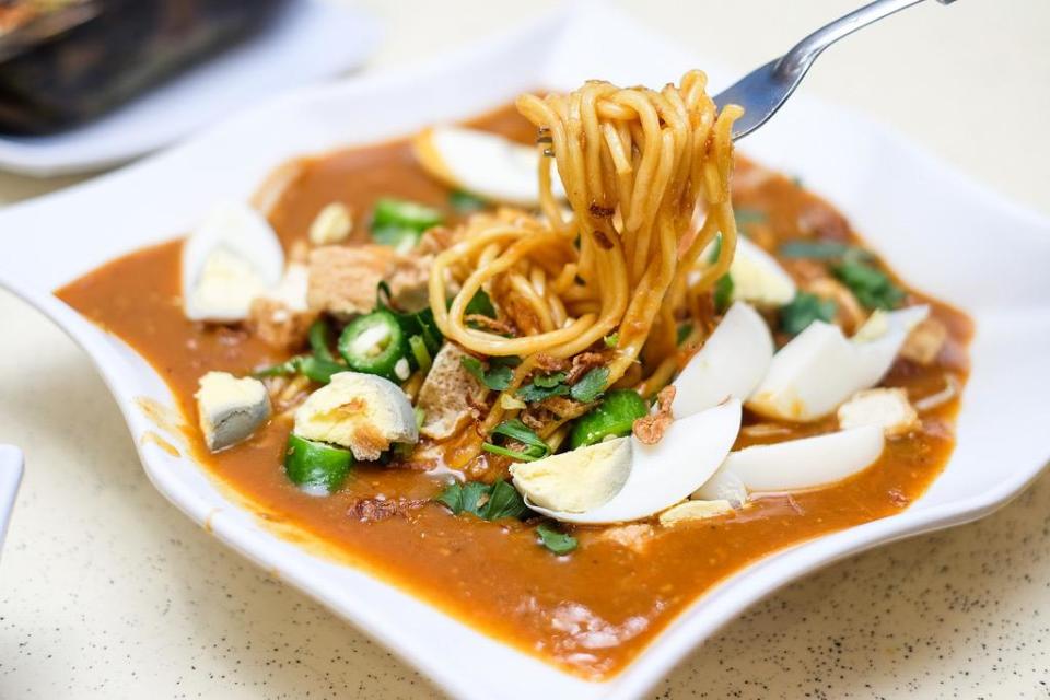 Dju Dju Indonesian Nasi Padang - Mee Rebus