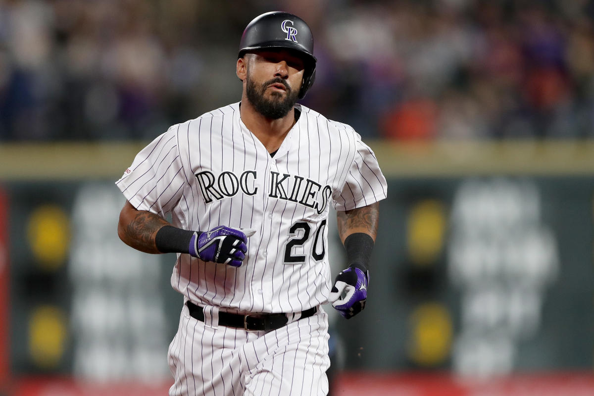 Rockies' Ian Desmond decides not to play for 2021 season, for now