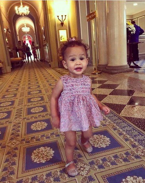 <p>It’s all about the shoes! Little Luna looked precious in her purple ensemble, which was topped off by her sparkly footwear. “J<span>ellies forever,” captioned her adoring mom. (Photo: <a rel="nofollow noopener" href="https://www.instagram.com/p/BXPb1QzFubD/?taken-by=chrissyteigen" target="_blank" data-ylk="slk:Chrissy Teigen via Instagram;elm:context_link;itc:0;sec:content-canvas" class="link ">Chrissy Teigen via Instagram</a>)</span><br></p>