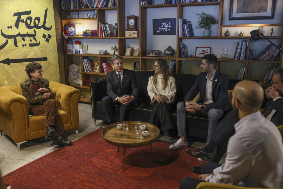 US Secretary of State Antony Blinken, second left, and US ambassador to Israel Thomas Nides, right, meet with Israeli emerging leaders at "Feel Beit", an Israeli-Palestinian art and culture collective in Jerusalem, Tuesday Jan. 31, 2023. (Ronaldo Schemidt/Pool via AP)