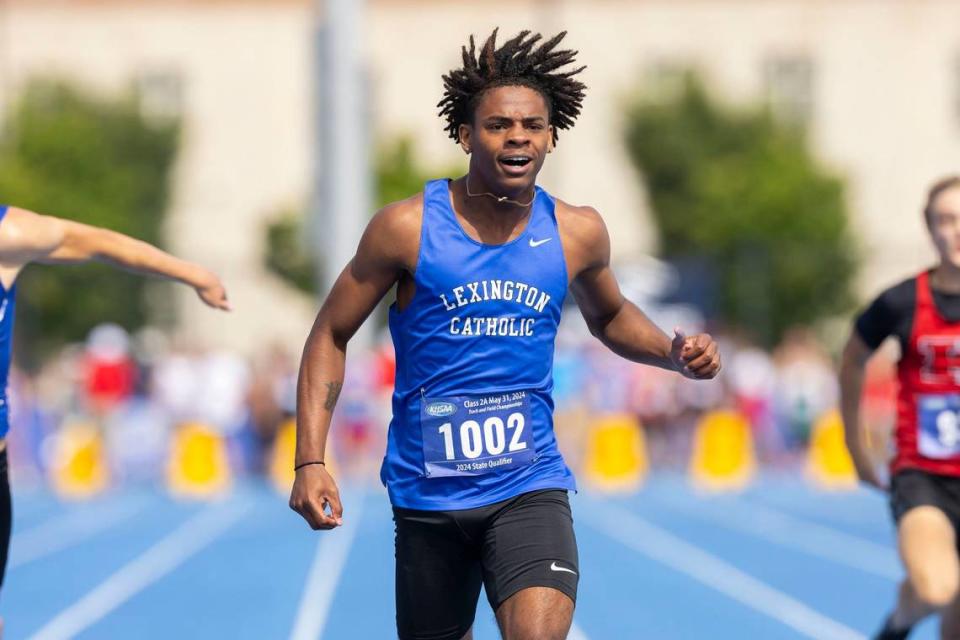 Kaylib Nelson won the 100- and 200-meter dashes Friday, leading Lexington Catholic to a fourth-place team finish in Class 2A.