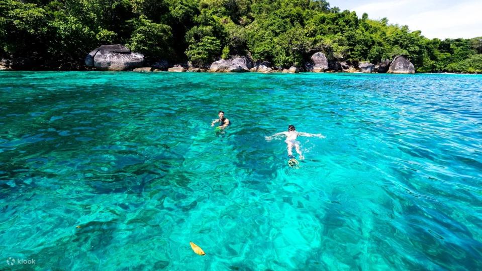 Similan Islands Speedboat Snorkelling Tour from Phuket. (Photo: Klook SG)