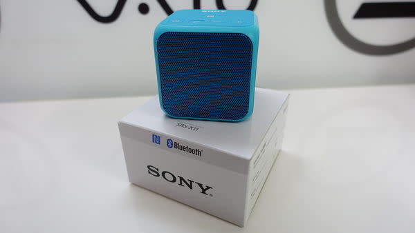 炫彩魔方 SONY SRS-X11 藍牙喇叭 開箱