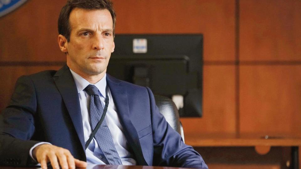 Mathieu Kassovitz in ‘Le Bureau Des Legends’