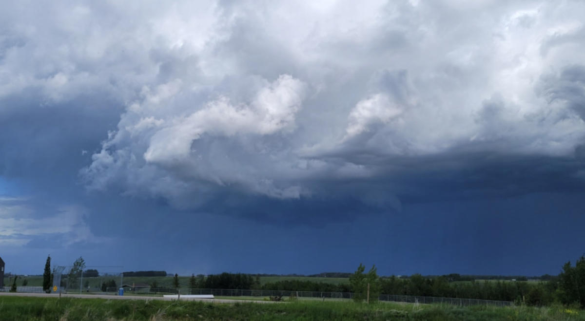 Heat builds across Alberta, with ‘ring of fire’ setup bringing severe storm risk