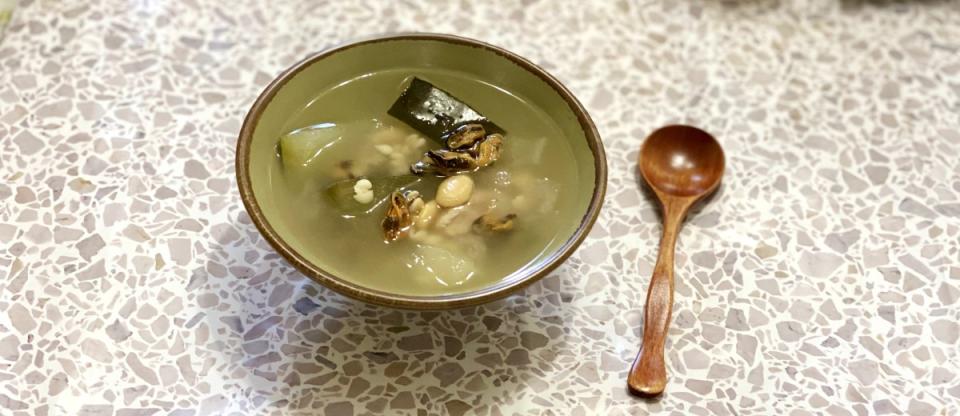 三餸一湯食譜｜大滿足和食晚餐！日式牛肉飯/雙色錦玉子/日式炸雞/冬瓜淡菜湯