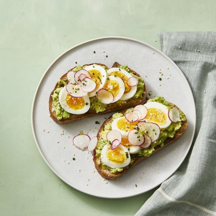 13) Smashed Avocado Toast with Egg