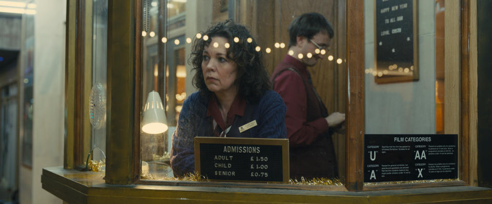 Olivia Colman and Tom Brooke stand guard<span class="copyright">Courtesy of Searchlight Pictures</span>