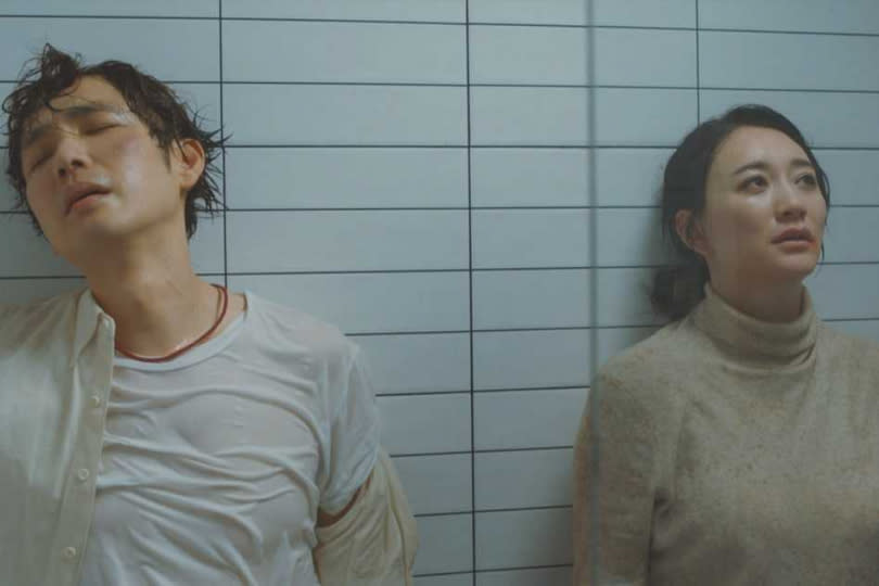 鍾漢良、李小冉三度合作 《今生有你》上演「浴室濕吻」。（圖／中天娛樂台提供）