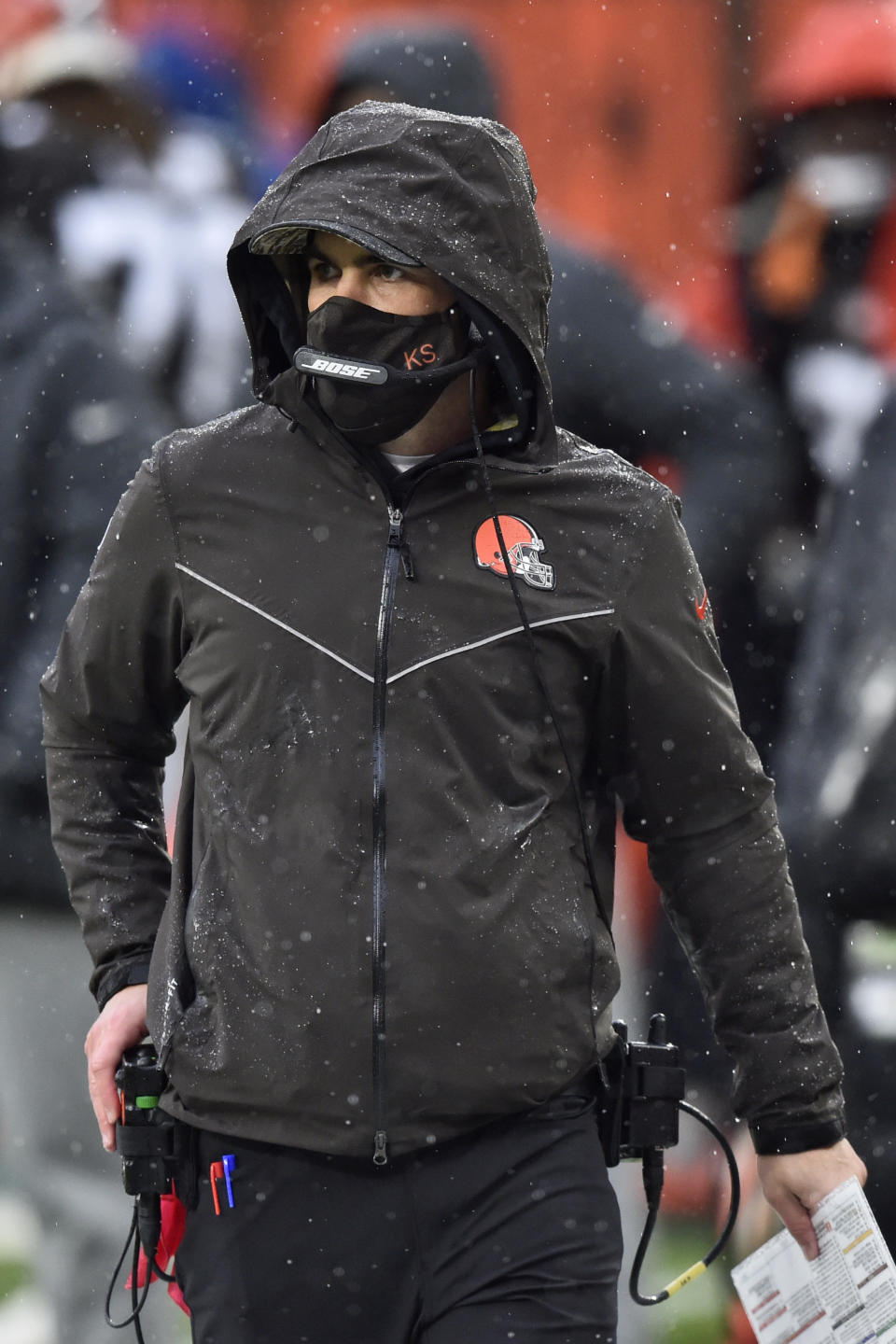 Cleveland Browns head coach Kevin Stefanski watches during the first half of an NFL football game against the Philadelphia Eagles, Sunday, Nov. 22, 2020, in Cleveland. (AP Photo/David Richard)