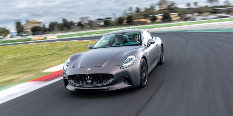 2024 maserati granturismo folgore