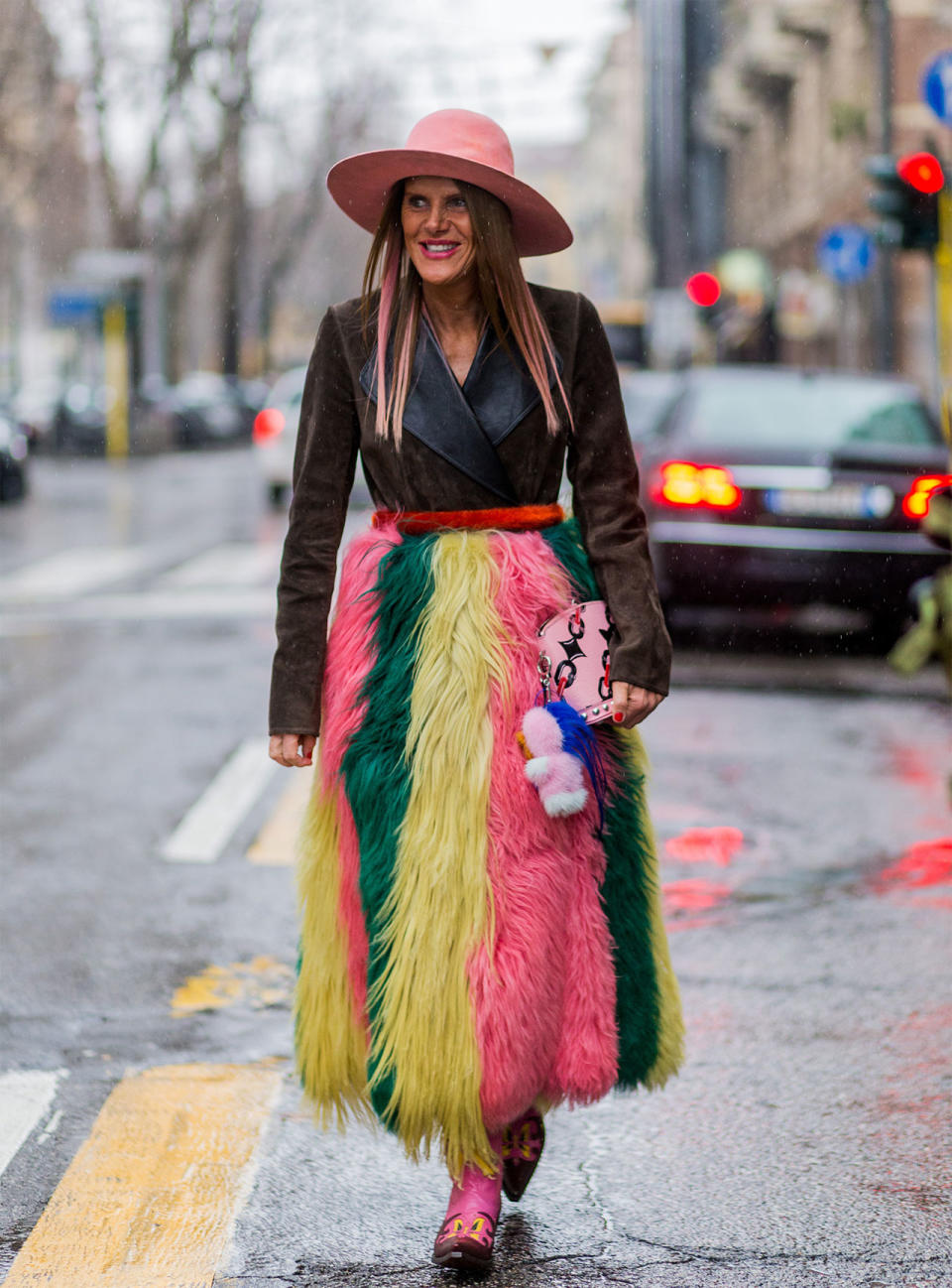 <p>As if the fuzzy full skirt alone wasn't enough, Anna expertly coordinated it to the rosy pink streaks in her hair.</p> <h4>Getty Images</h4>