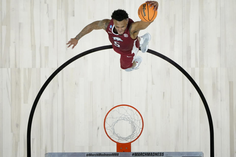 Arkansas guard Au'Diese Toney dunks against Gonzaga during the second half of a college basketball game in the Sweet 16 round of the NCAA tournament in San Francisco, Thursday, March 24, 2022. (AP Photo/Marcio Jose Sanchez)