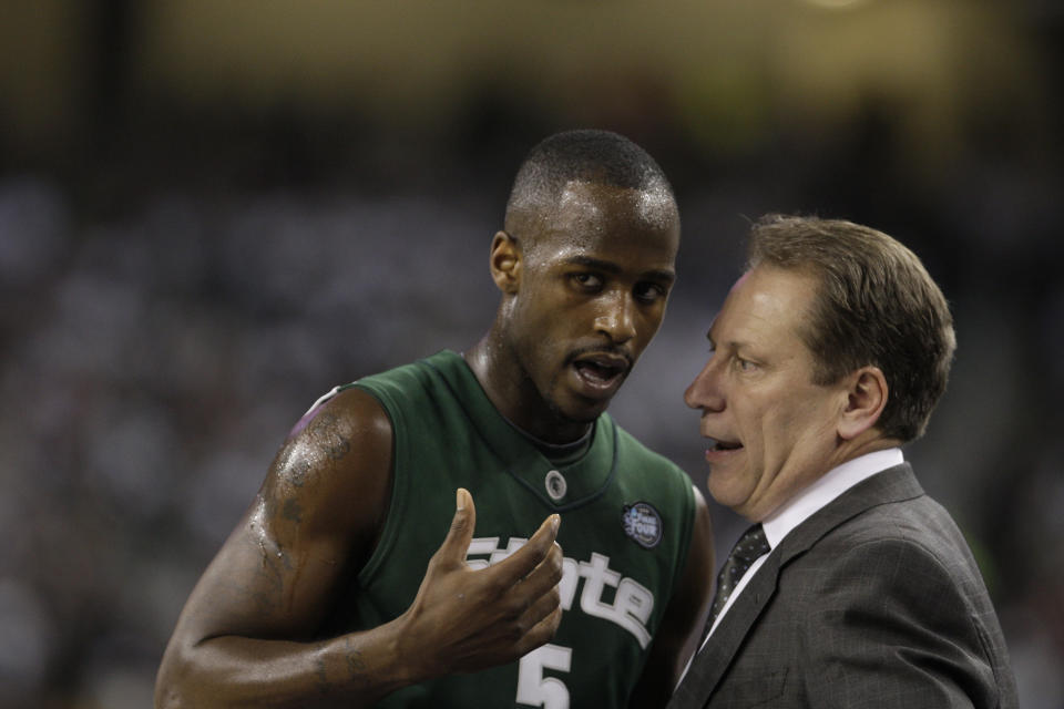 Clippers G-League assistant coach Travis Walton (left) was a player and student assistant at Michigan State (AP Photo/Eric Gay)