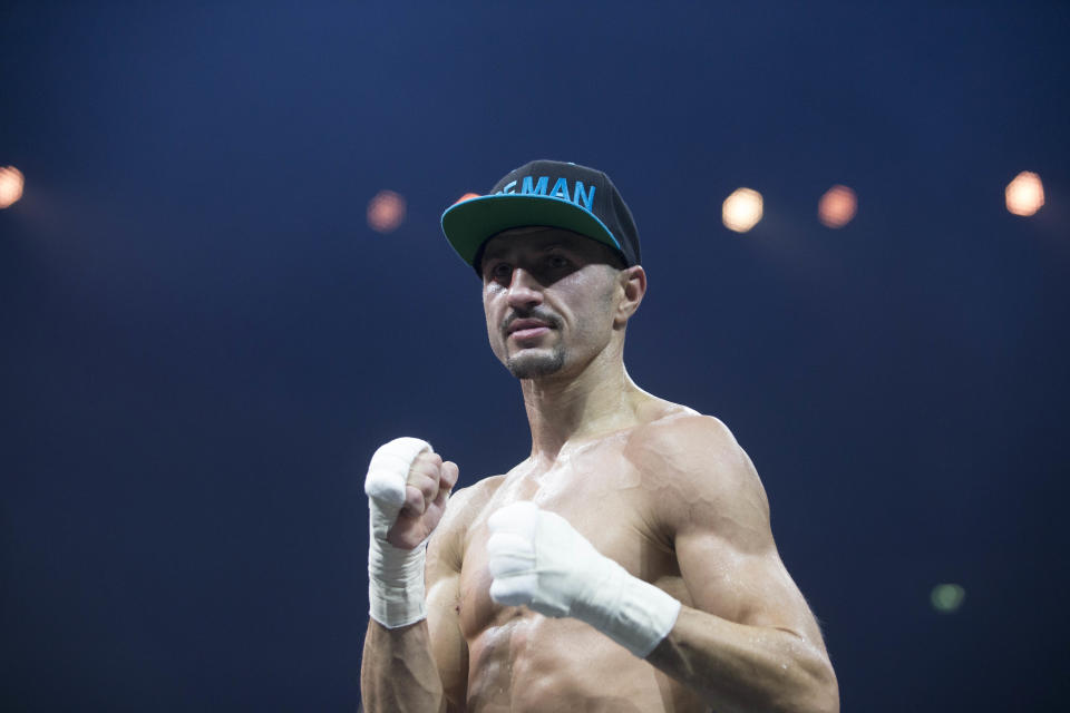 Viktor Postol contra Siar Ozgul pelea de peso gallo en The SSE Hydro, Glasgow (Foto de Jeff Holmes/PA Images vía Getty Images)