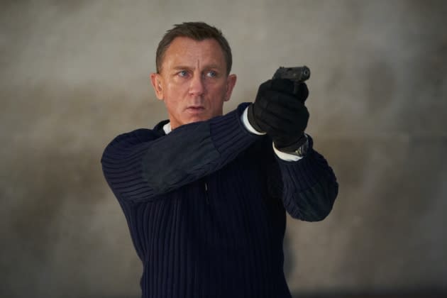 Daniel Craig's Belvedere Vodka Ad Is a State-of-the-Art Image Shift