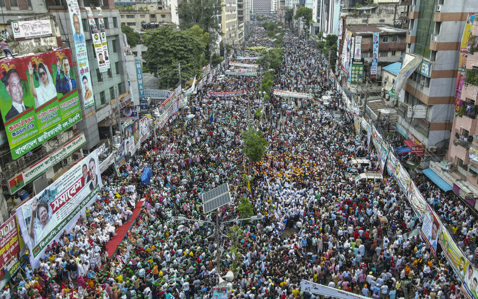 FILE- Bangladesh Nationalist Party (BNP) supporters gather for a protest rally in Dhaka, Bangladesh, July 12, 2023. BNP is boycotting the Jan. 7 polls, saying the government cannot ensure a fair vote, and setting the stage for Prime Minister Sheikh Hasina to secure her fourth consecutive and fifth overall term in office. (AP Photo/Mahmud Hossain Opu, File)