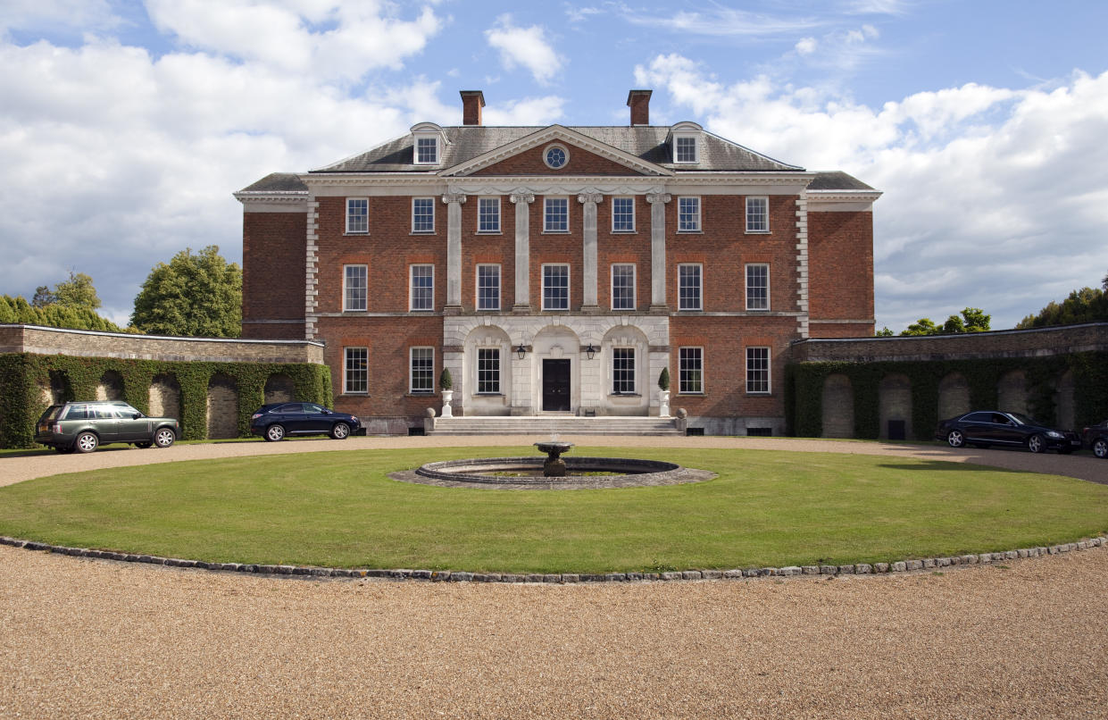 SEVENOAKS, UNITED KINGDOM - AUGUST 08: Chevening House Estate, country house and official residence of the foreign secretary of the United Kingdom on August 08, 2011, in Sevenoaks, United Kingdom.  (Photo by Thomas Imo/Photothek via Getty Images)