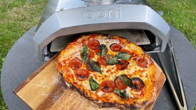 Why You Need This Ooni Infrared Thermometer to Make Great Pizza! 