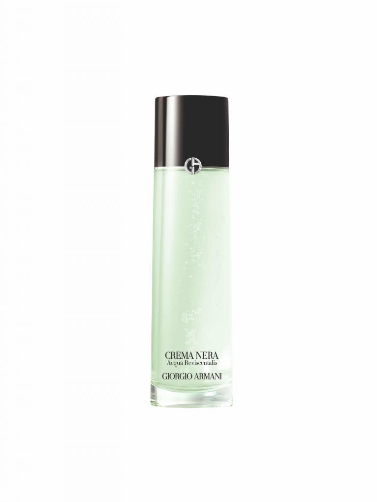 ▲Giorgio Armani 黑曜岩新生奇蹟嫩膚露 150ml NT$4,500。（圖／Giorgio Armani）