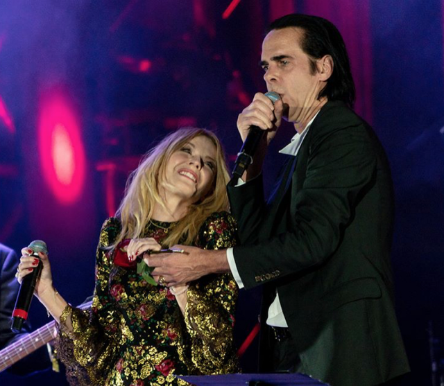 Nick Cave and Kylie Minogue reunite to perform “Where the Wild 