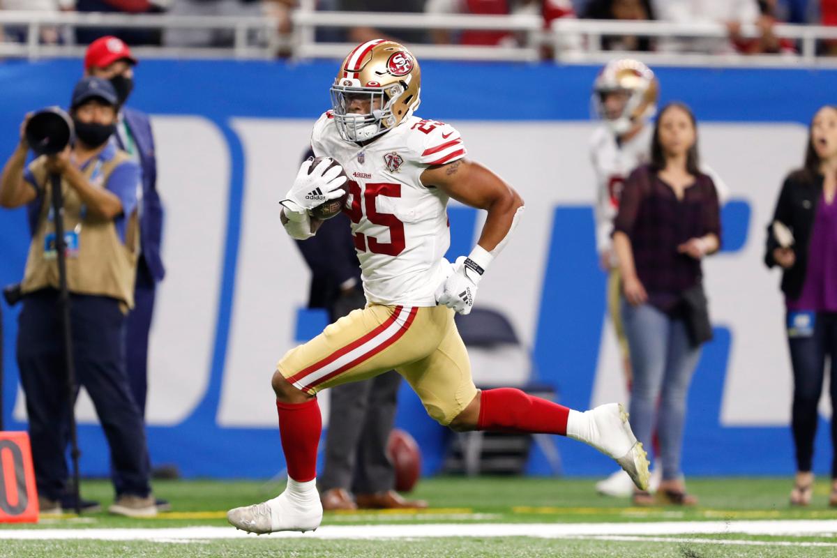 Elijah Mitchell injury: 49ers RB out with knee injury vs. Saints