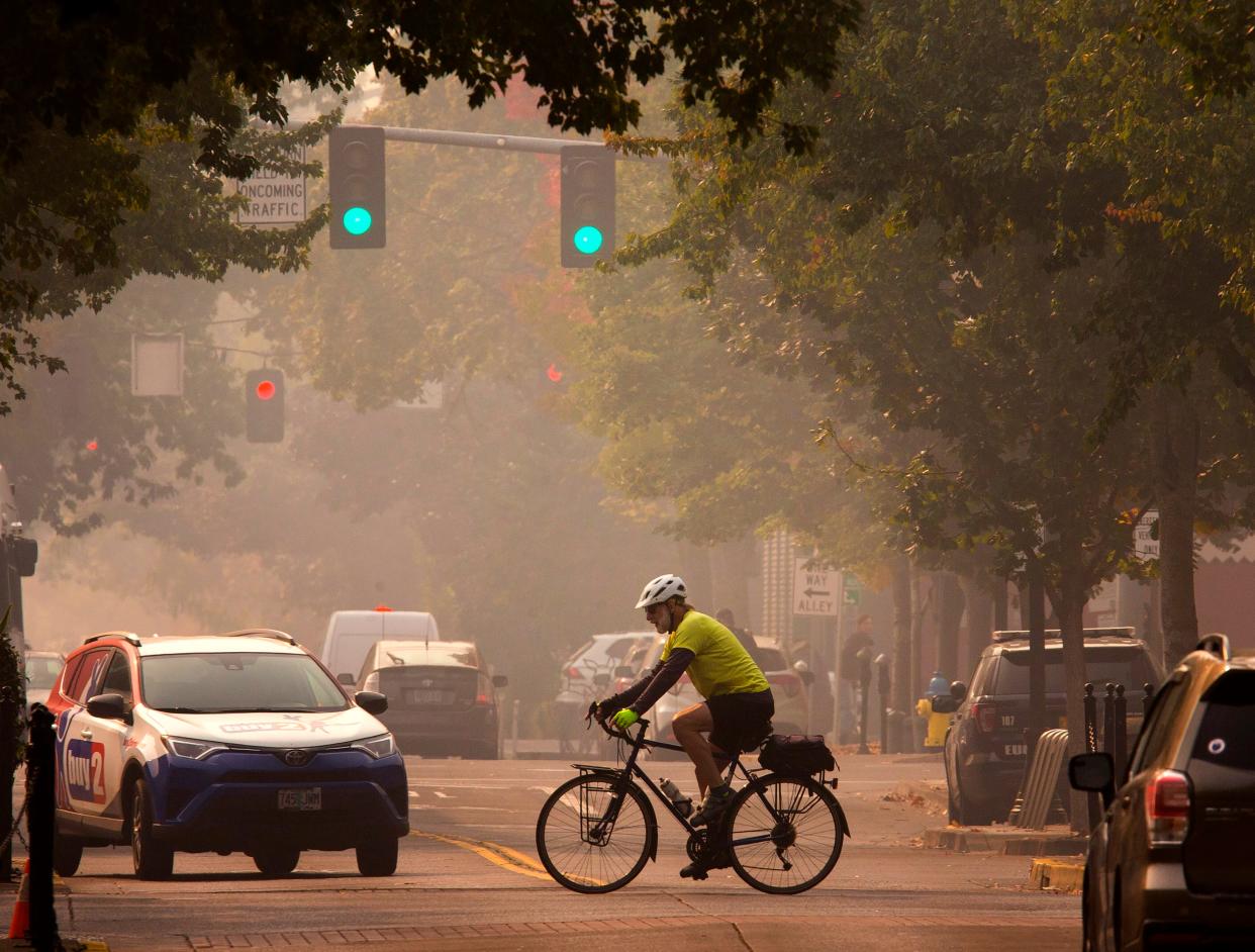 Smoke from nearby wildfires reduced air quality in the Willamette Valley and downtown Eugene 
on Monday Oct. 10, 2022.