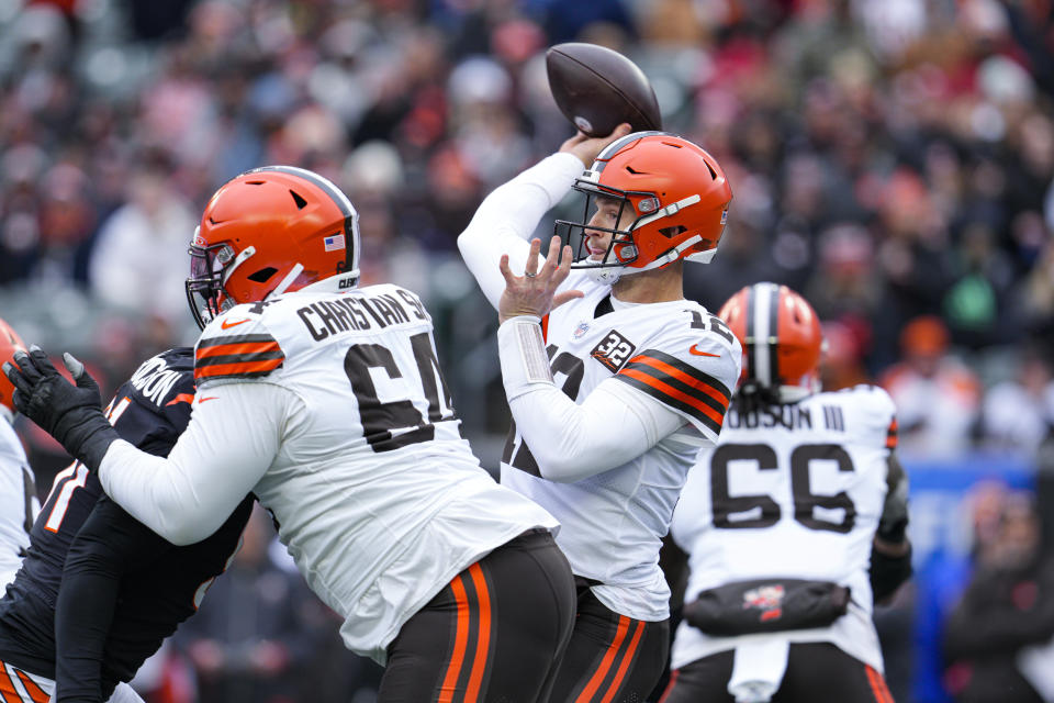 Cleveland Browns quarterback Jeff Driskel (12) throws against the Cincinnati Bengals during the first half of an NFL football game in Cincinnati, Sunday, Jan. 7, 2024. (AP Photo/Jeff Dean)