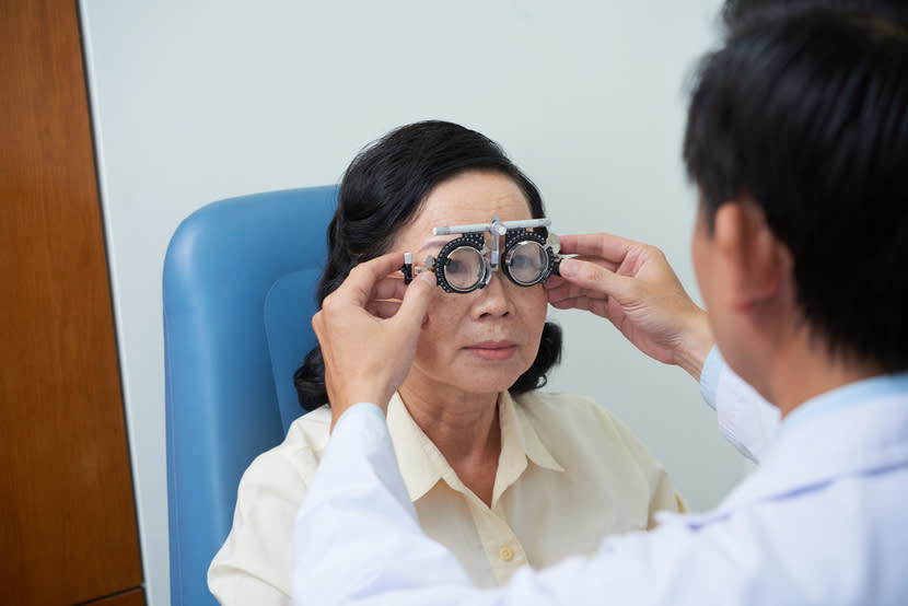 想做老花雷射，除眼睛狀況須經醫師仔細評估外，是否能適應雙眼視差也很重要。圖片來源 / Freepik