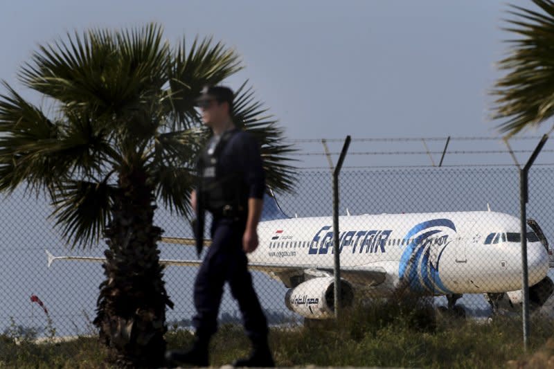 埃及航空班機29日遭挾持。（美聯社）