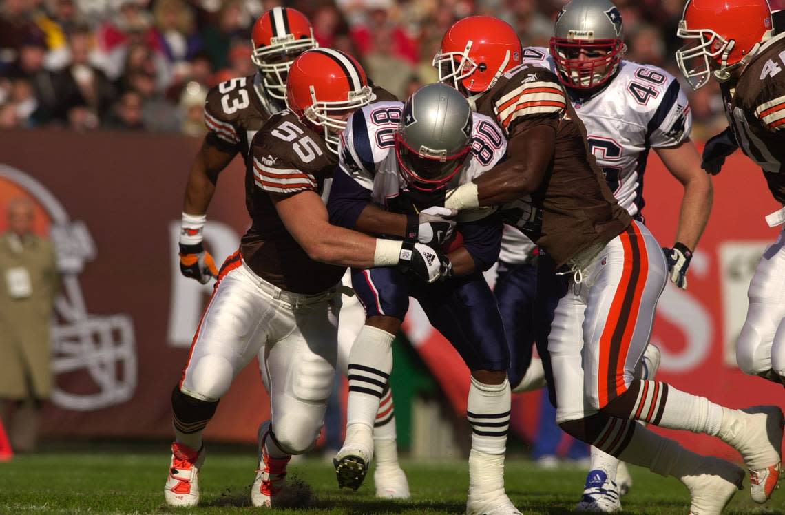Former Kentucky Wildcats star Marty Moore (55) had his best NFL season, statistically, in 2000 playing for the Cleveland Browns when he made 90 tackles.