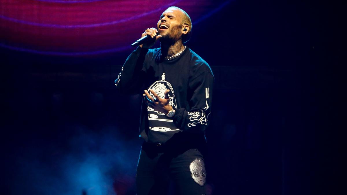 Chris Brown Announces New ’1111′ Album