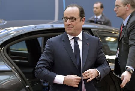 France's President Francois Hollande arrives for an European Union leaders summit in Brussels February 12, 2015. REUTERS/Eric Vidal