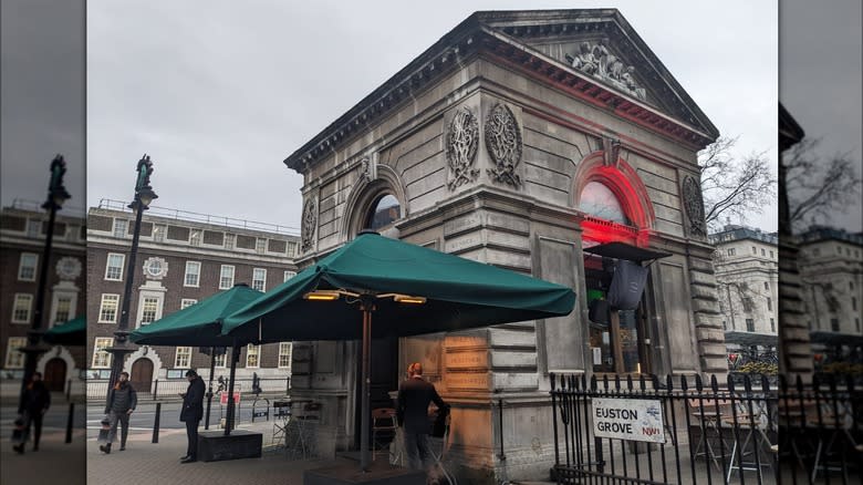 Euston Tap pub exterior