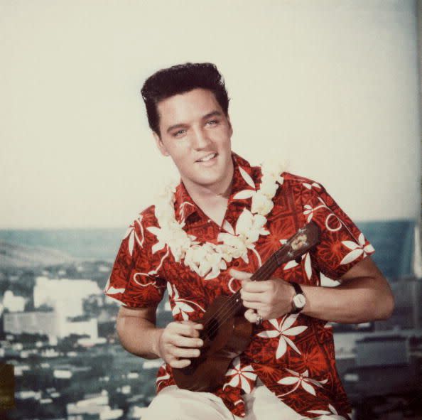 1961: 'Blue Hawaii'