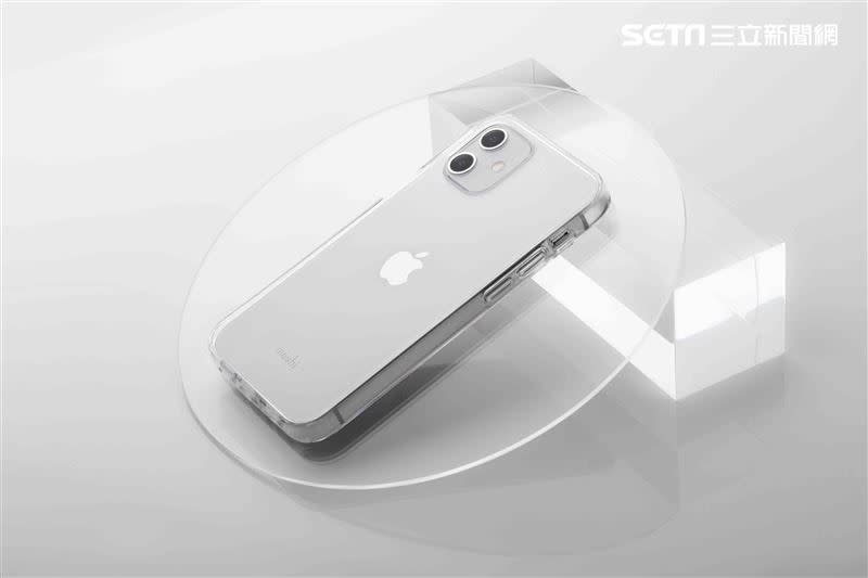 Vitros超薄透亮保護殼，展現iPhone新機繽紛新色（圖／品牌提供）