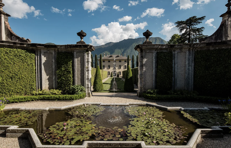 Villa Balbiano is a historical palazzo that once belonged to the famous Cardinal Tolomeo Gallio (Airbnb)