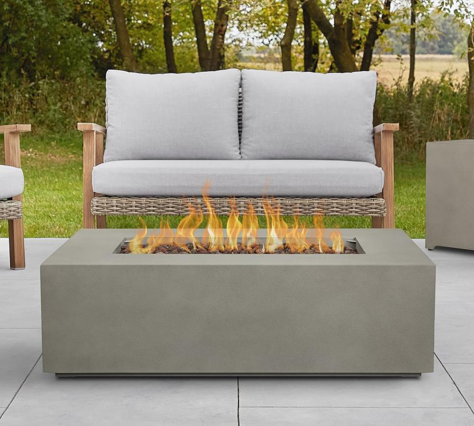 <p><a href="https://go.redirectingat.com?id=74968X1596630&url=https%3A%2F%2Fwww.potterybarn.com%2Fproducts%2Fburrows-42-inch-rectangular-propane-fire-table-mp%2F&sref=https%3A%2F%2Fwww.housebeautiful.com%2Fshopping%2Fhome-accessories%2Fg61050719%2Fbest-fire-pits%2F" rel="nofollow noopener" target="_blank" data-ylk="slk:Shop Now;elm:context_link;itc:0;sec:content-canvas" class="link ">Shop Now</a></p><p>Burrows Fire Pit Table</p><p>potterybarn.com</p><p>$1599.00</p>