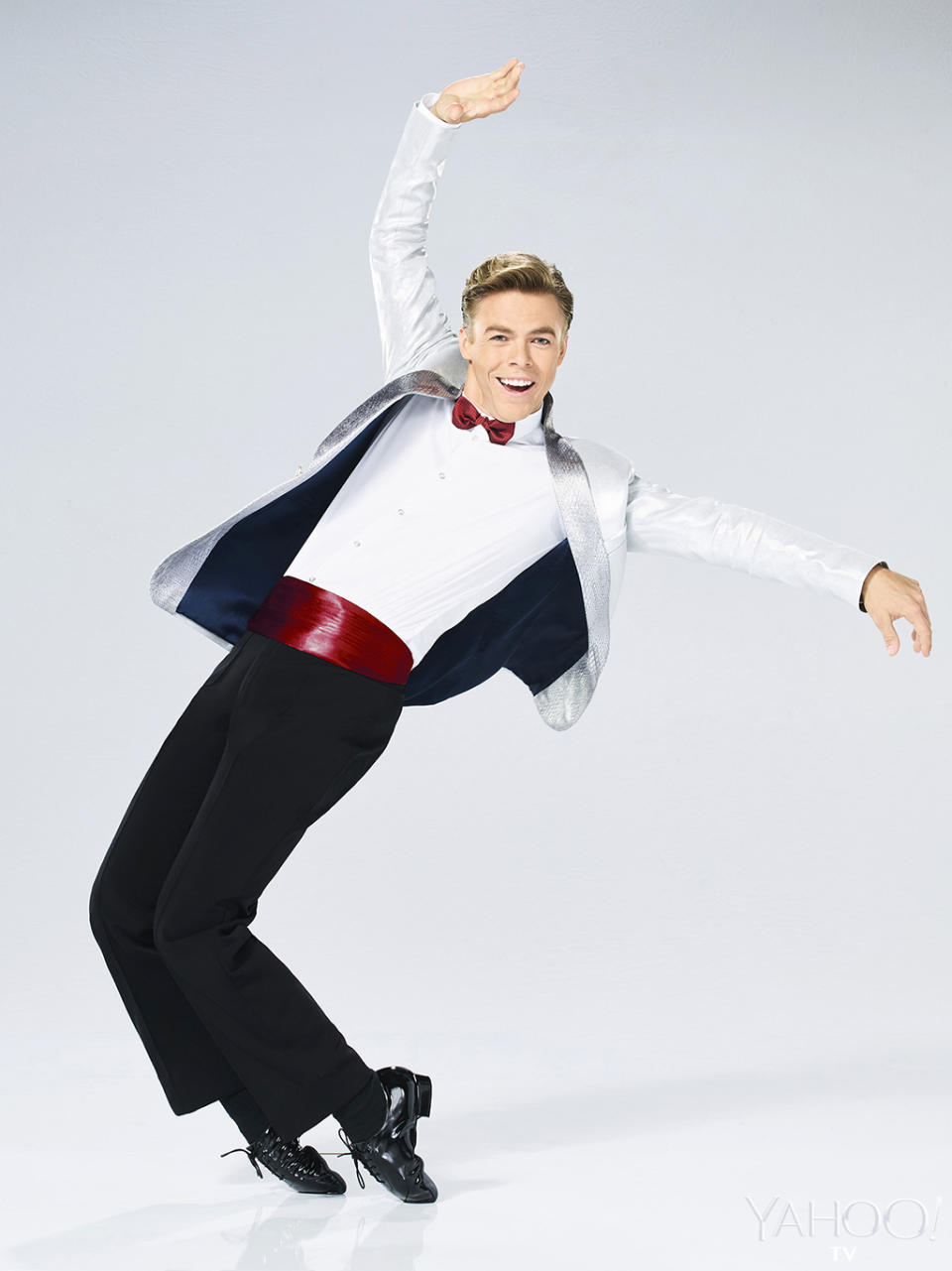 <p>Corny Collins is the offbeat host of the teen dance show that Tracy auditions for. <br><br>(Photo: Andrew Eccles/NBC) </p>